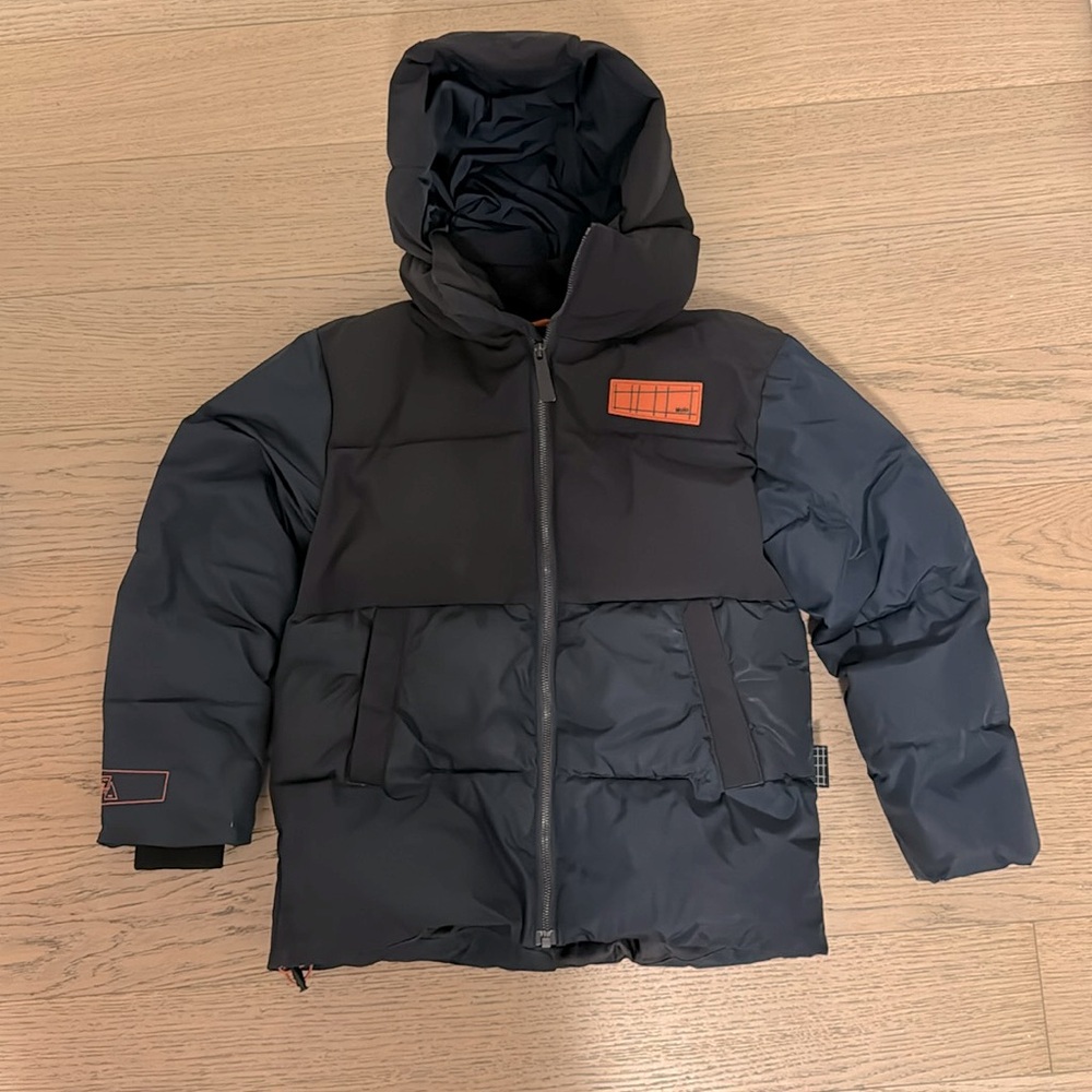 MOLO boys Navy & Black “Halo” winter puffer jacket w/detachable hood, size 10
